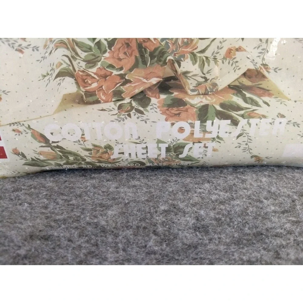 McCarthey Int'l Twin Sheet Set 3Pc Flat Fitted & Pillowcase Briarwood Rose NOS‎